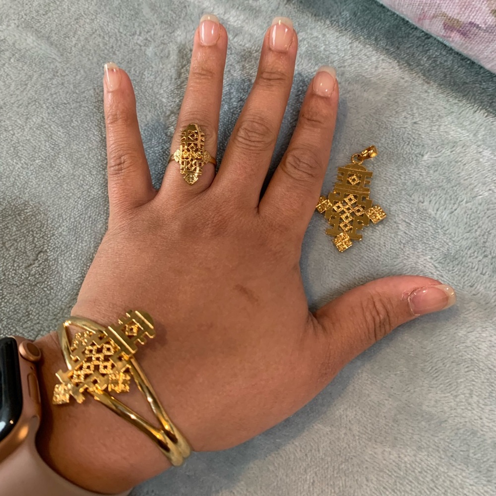 NWOT CROSS JEWELRY BUNDLE